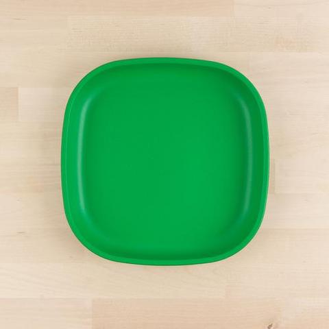 Re-Play Recycled Plastic Flat Plate in Kelly Green - Adult