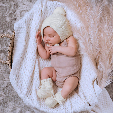 Snuggle Hunny White Diamond Knit Baby Blanket