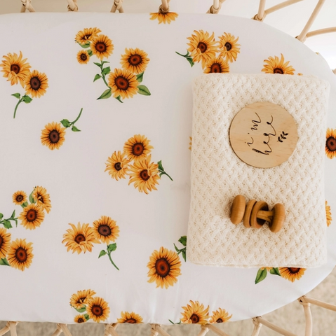Snuggle Hunny Cotton Fitted Bassinet Sheet in Sunflower